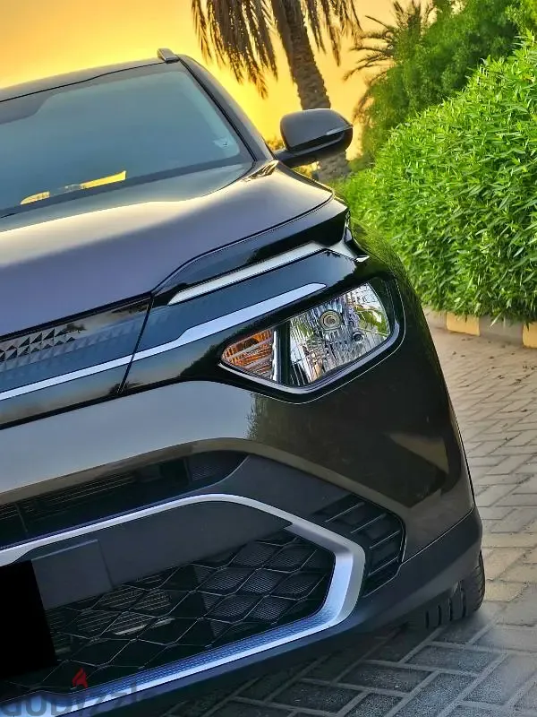 كيا كارينس 2023